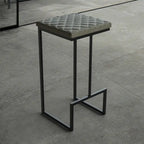 Tabouret de bar moderne matelassé en similicuir Quincy – Tabouret de cuisine rembourré de 61 cm