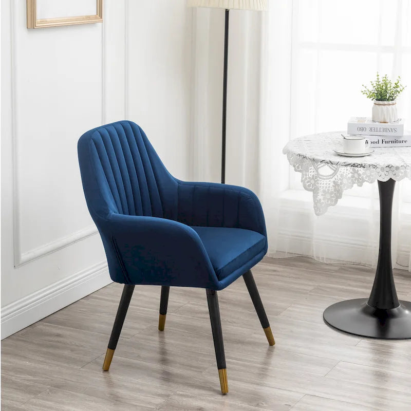 Fauteuil Velours "Barrel" | Profonds plis piqués | Pieds en bois de hêtre avec accents dorés | L 64,8 cm