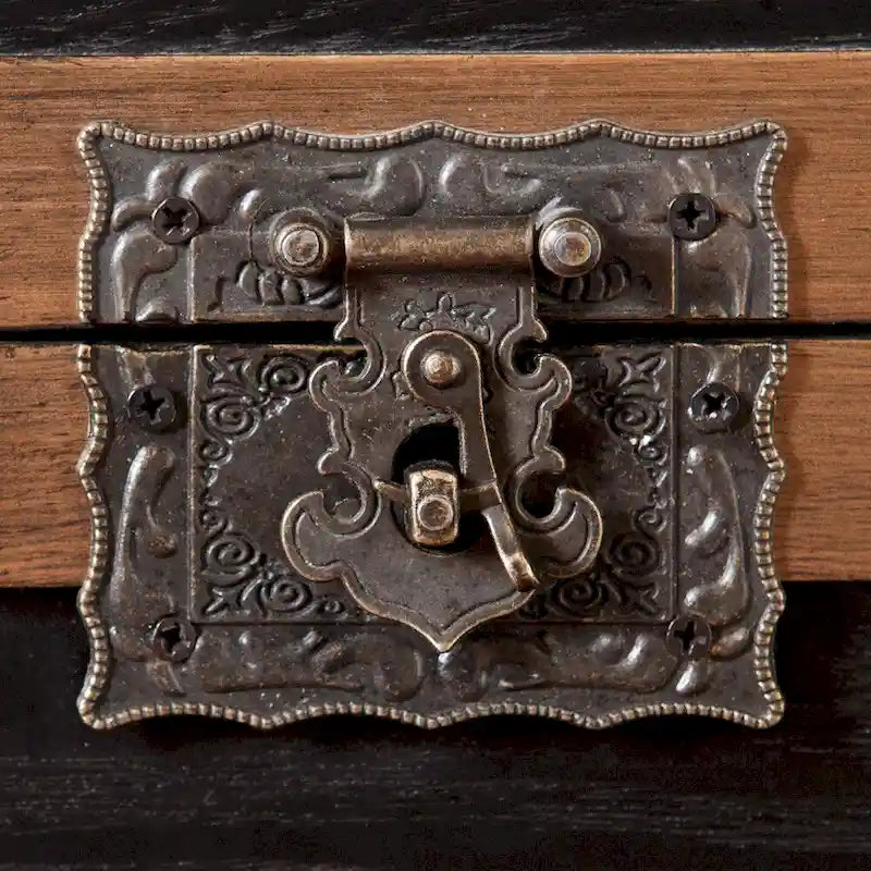 Table d'appoint Azul Antique Trunk – Table d'appoint de rangement vintage avec détails en bronze antique