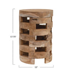 Tabouret en bois à surface texturée