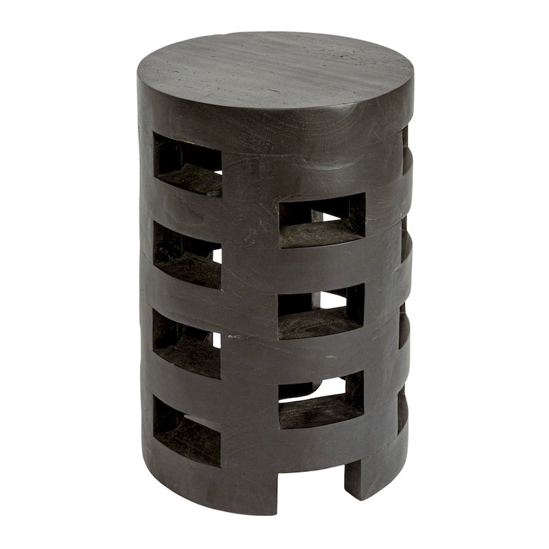 Tabouret en bois à surface texturée